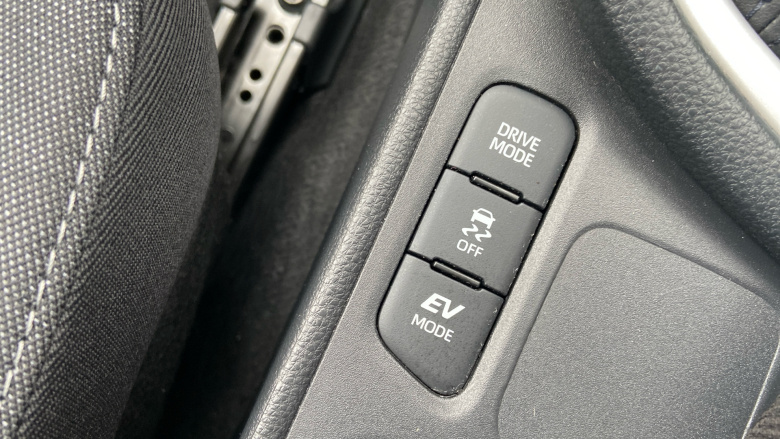 Toyota Yaris 1.5 Hybrid Design 5dr CVT Hybrid Hatchback